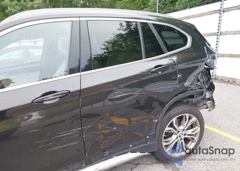 2016 BMW X1 xDrive28I z USA, uszkodzony, nr VIN WBXHT3C32GP888322